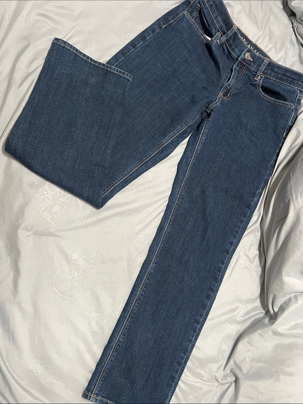 American Eagle Outfitters Classic Dark Blue Straight-Leg Jeans